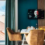 Cavallo Deluxe Xl Suite City Center